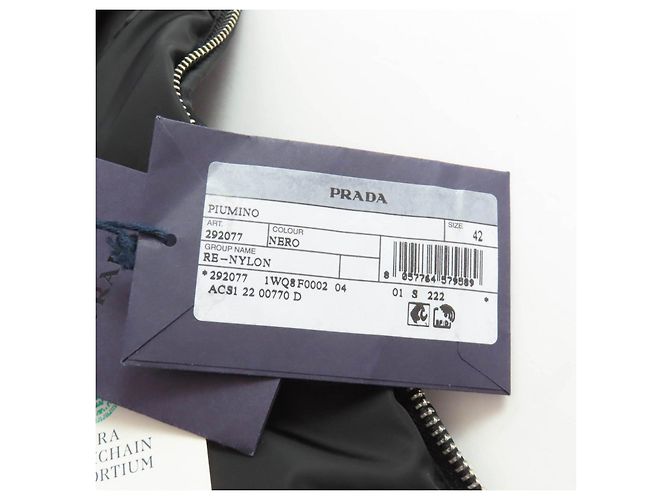 PRADA Recycled Polyamide Down Coat - view 18