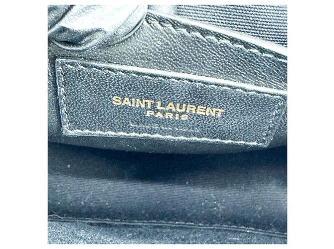 Autre Marque Saint Laurent Vicky Camera Vertical Quilted Leather Toy - vista 6