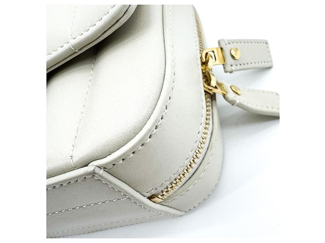 Autre Marque Saint Laurent Vicky Camera Vertical Quilted Leather Toy - vista 7