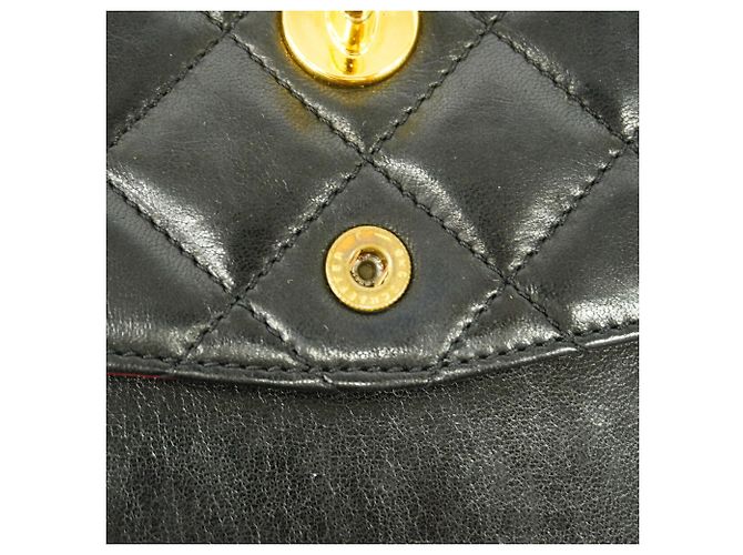 Bolsa de Ombro Chanel Matelassé Preta - vista 9