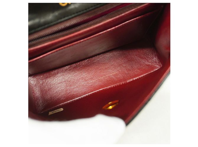 Bolsa de Ombro Mini Matelassé com Corrente Chanel - vista 4
