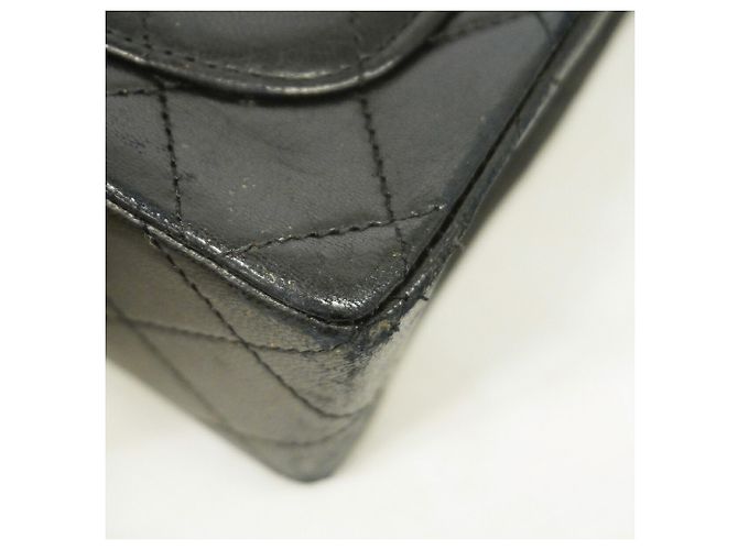 Bolsa de Ombro Mini Matelassé com Corrente Chanel - vista 7