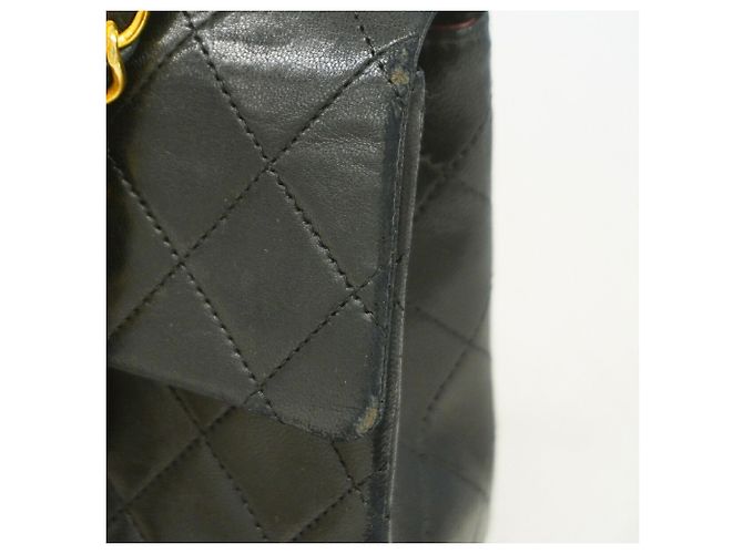 Bolsa de Ombro Mini Matelassé com Corrente Chanel - vista 8