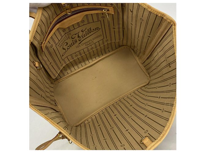 Saco Tote Louis Vuitton Monogram Neverfull MM Marrom - vista 4