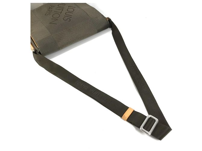 Borsa Louis Vuitton Damier Geant Petit Messager - vista 10