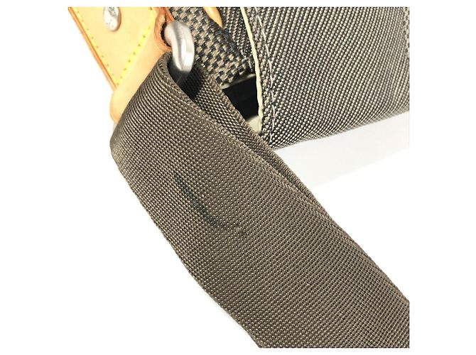 Borsa Louis Vuitton Damier Geant Petit Messager - vista 11
