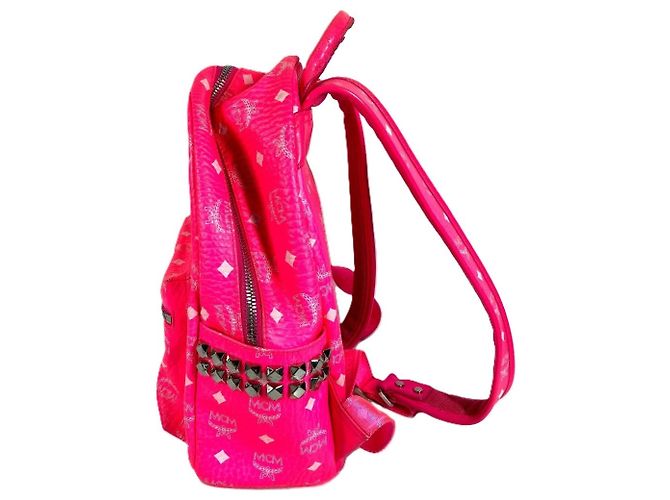 Mochila MCM em couro rosa - vista 2