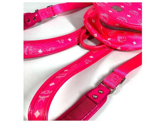 Mochila MCM em couro rosa - vista 6