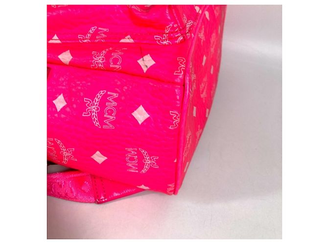 Mochila MCM em couro rosa - vista 7
