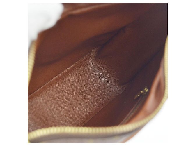 Louis Vuitton Boulogne Monogram Canvas 30 - Ansicht 3