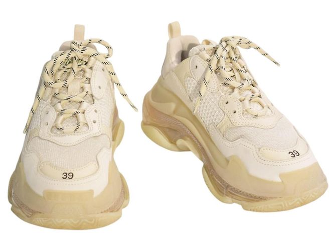 Balenciaga Triple S Clear Sole Sneakers Vanilla Beige - vista 5