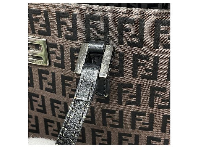 Bolso Tote Fendi Marrón Oscuro - vista 8
