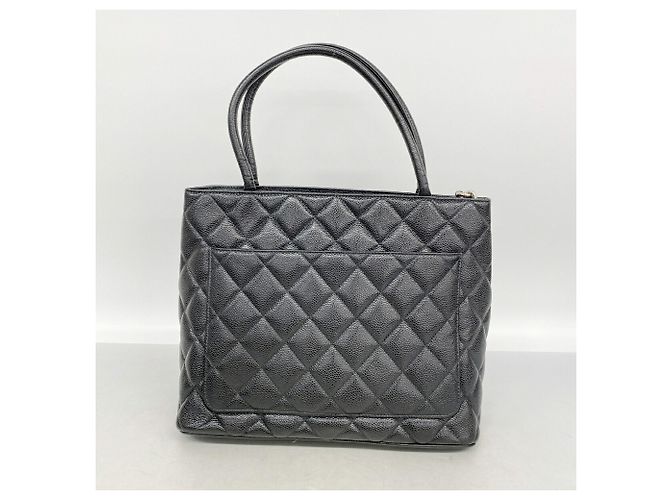 Chanel Tote Bag aus schwarzem genarbtem Kalbsleder - Ansicht 10