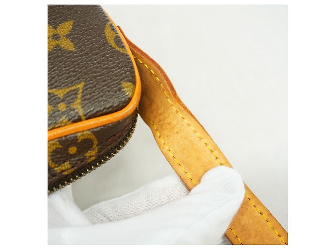 Louis Vuitton Monogram Pochette Croissant Schultertasche - Ansicht 8