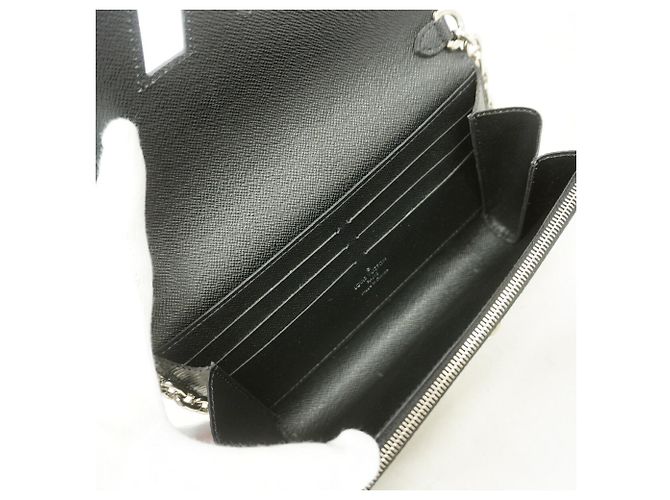 Louis Vuitton Portefeuille Twist Chain Wallet in pelle Epi - vista 3