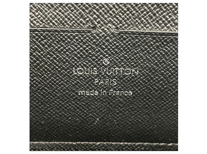 Louis Vuitton Portefeuille Twist Chain Wallet in pelle Epi - vista 4