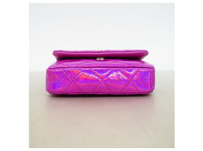 Chanel Aurora Pink Schlüsselanhänger aus gestepptem Lackleder - Ansicht 3
