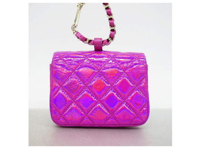 Chanel Aurora Pink Schlüsselanhänger aus gestepptem Lackleder - Ansicht 6