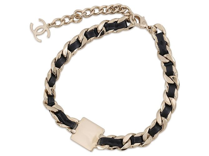 Colar choker Chanel em couro e metal - vista 3