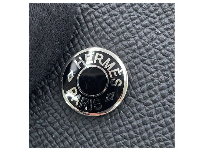 Hermès Hermes Black Epsom Leather Shoulder Wallet - view 11