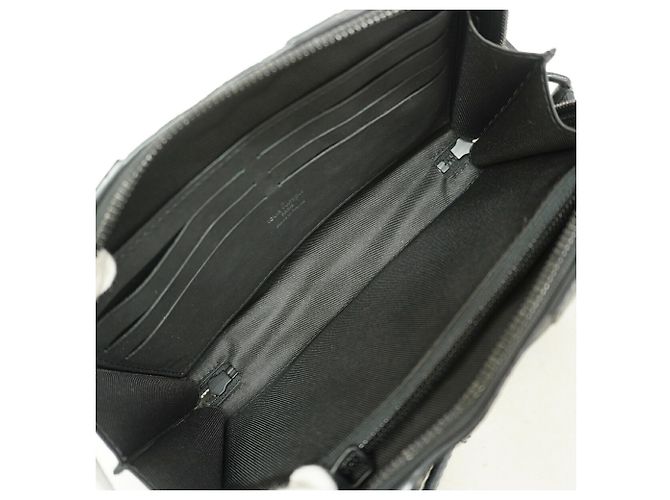 Borsa a tracolla Louis Vuitton Nera M80224 - vista 4