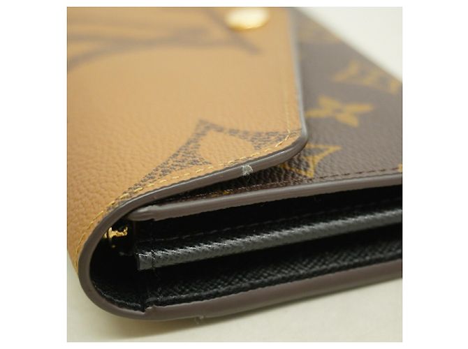 Louis Vuitton Monogram Giant Reverse Portefeuille Sarah Long Wallet Marrom - vista 5