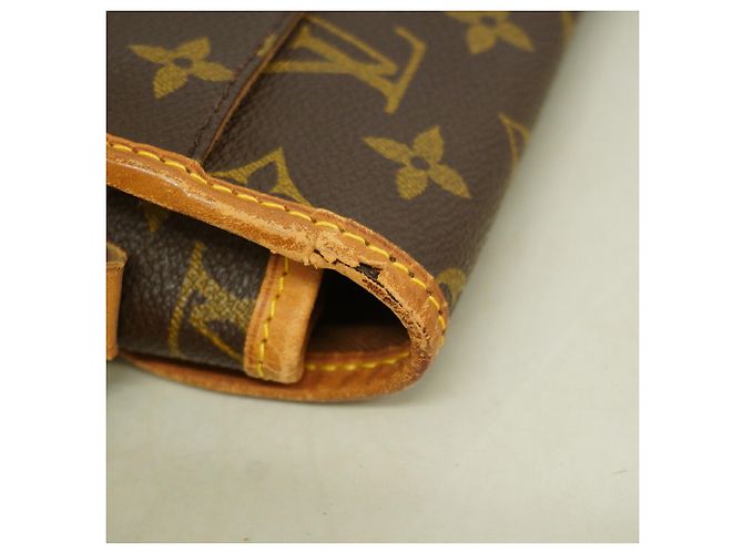 Borsa a tracolla Louis Vuitton Monogram Gibeciere PM - vista 6