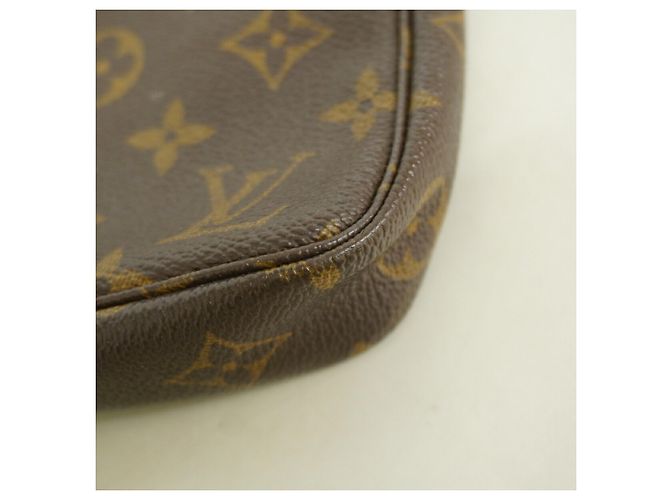 Louis Vuitton Monogram Pochette Accessoires Bag/Pouch Castaño - vista 6