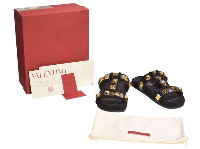 Valentino Garavani Sandali Roman Stud Shearling Neri - vista 2