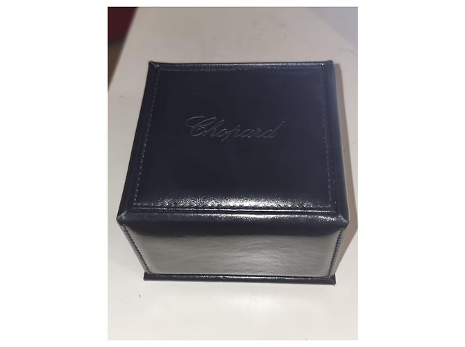 Collar Chopard Happy Curves en oro blanco de 18 quilates y diamantes - vista 4