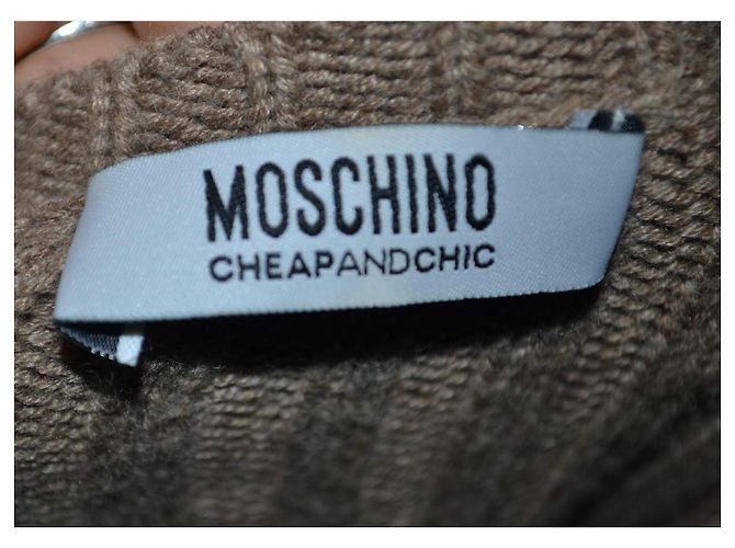 Moschino Cheap and Chic Cárdigan Beige con Perlas - vista 6