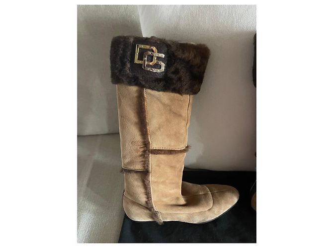 Dolce & Gabbana Braune hohe Wildlederstiefel mit Pelzbesatz - Ansicht 6