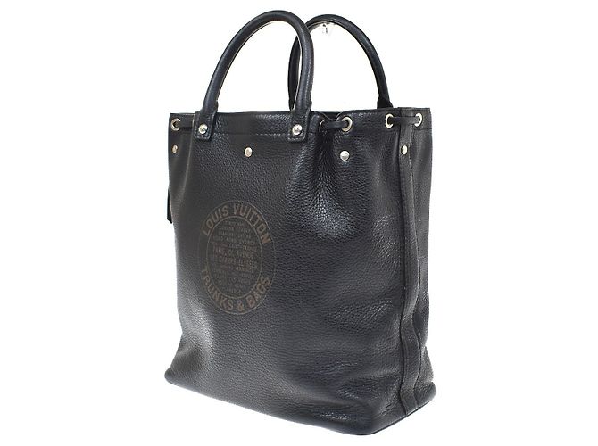 Louis Vuitton Trunks and Bags Shoe Tobago Leather - vista 3