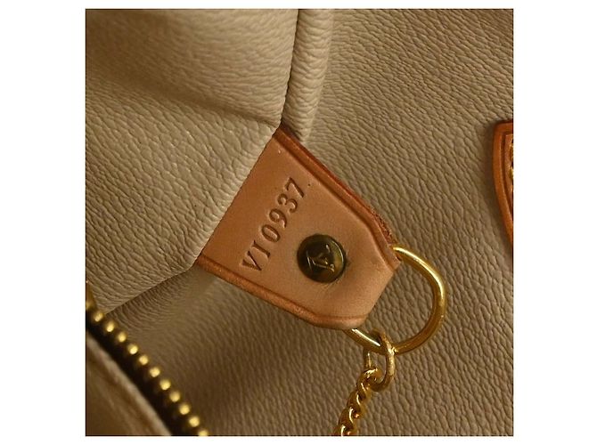 Louis Vuitton Bucket Monogram Canvas GM - vue 5