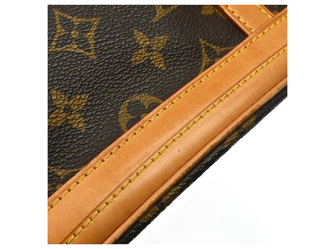 Louis Vuitton Bucket Monogram Canvas GM - vue 6