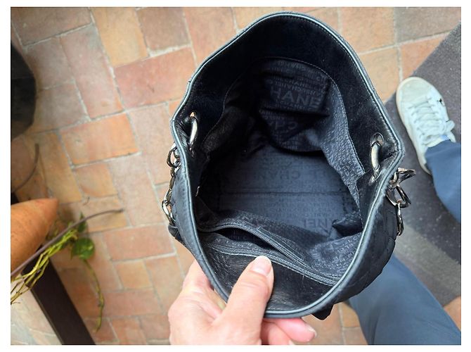Borsa Chanel trapuntata in nylon e pelle nera - vista 10