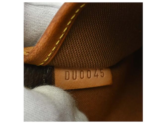 Louis Vuitton Popincourt Monogram Canvas Long - Ansicht 5