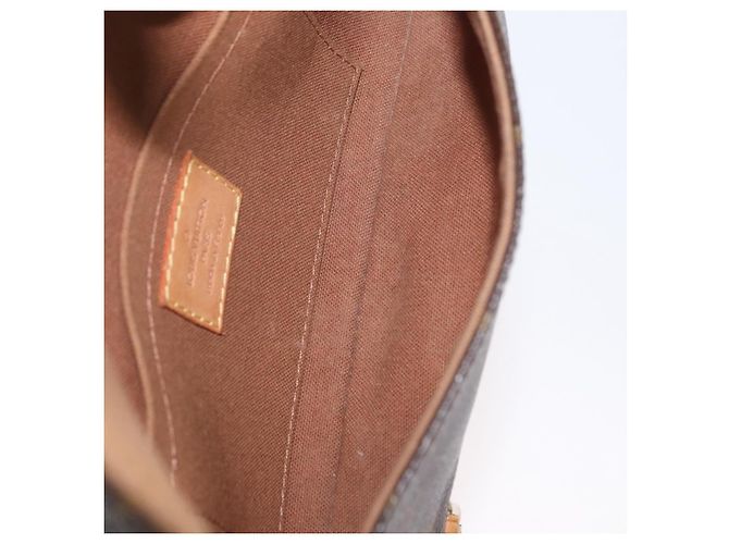 Louis Vuitton Marelle Waist Monogram Canvas - vue 5