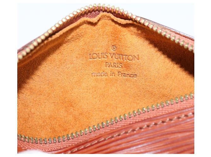 Louis Vuitton Soufflot Pochette Epi Leather mini - vista 6