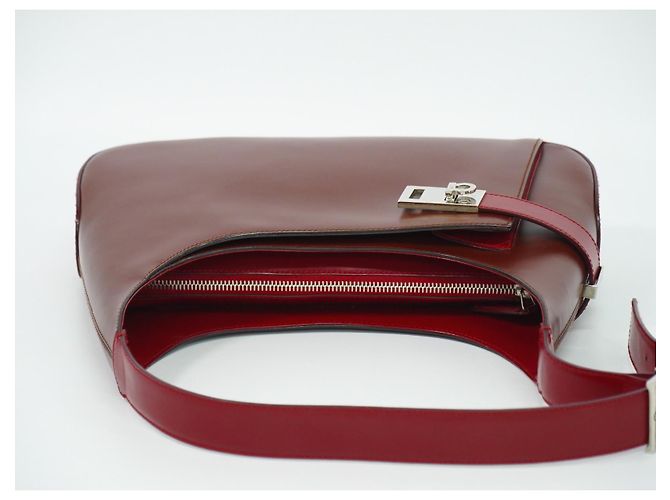 Salvatore Ferragamo Gancini Hobo Leather Medium - view 6