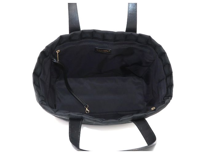 Borsa Chanel New Travel Line Tote MM - vista 6