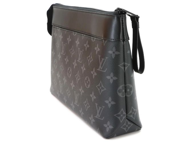 Louis Vuitton Monogram Eclipse Pochette Voyage Souple Clutch Handbag - vista 4