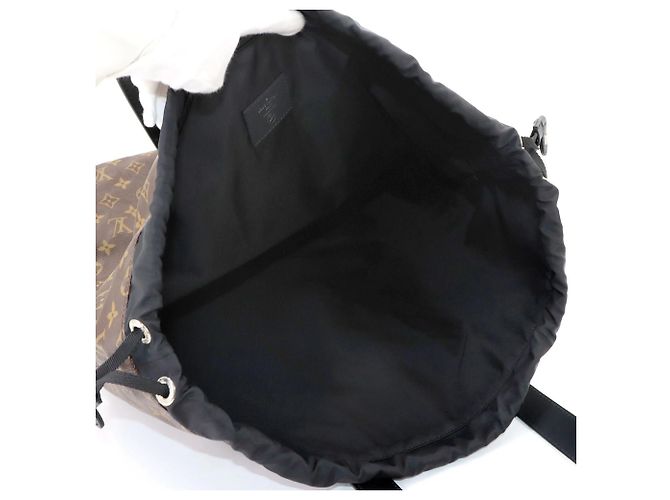 Borsa a mano Louis Vuitton Fragment Monogram Macassar Cabas Light Tote - vista 7