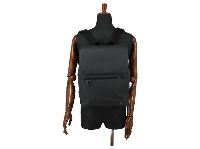 Mochila Louis Vuitton Aerogram Fastline Negro - vista 9