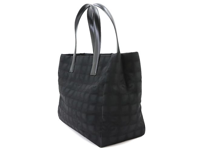 Bolso Chanel New Travel Line Tote MM - vista 3