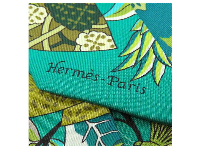 Lenço de seda Hermès Twilly em Verde - vista 4