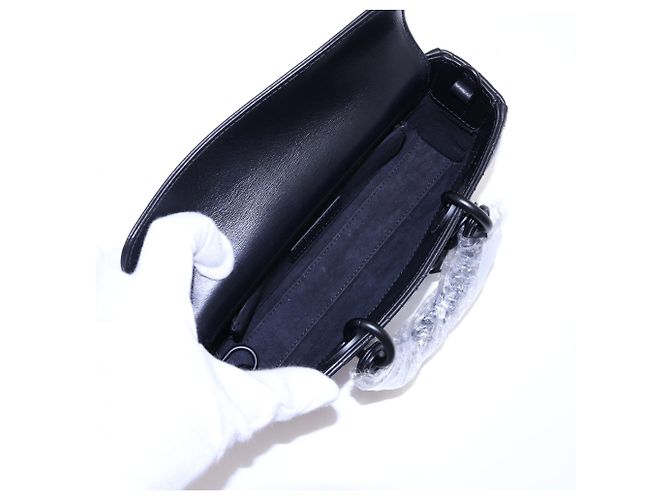 Dior  mala Lady D-Joy Small em pele de vitela e verniz Cannage com pega superior Black - vista 8