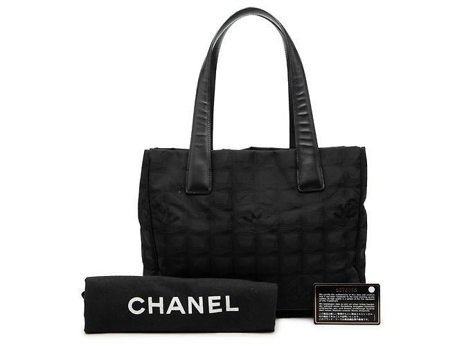 Borsa tote Chanel New Travel Line in nylon nero - vista 7