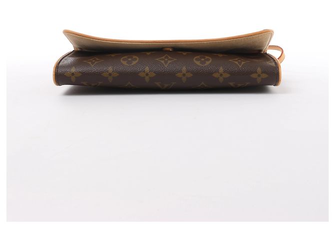 Louis Vuitton Pochette Twin GM Monogram Crossbody Bag in Brown M51852 - vista 6
