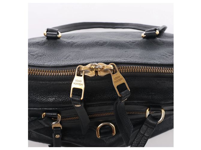 Borsa a mano Louis Vuitton Lumineuse PM Monogram Empreinte in blu navy M93410 - vista 6